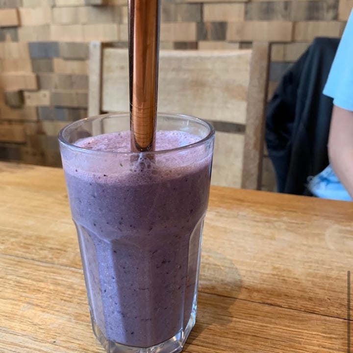 photo of Lust Minty Blueberry Smoothie shared by @david- on  26 Apr 2024 - review