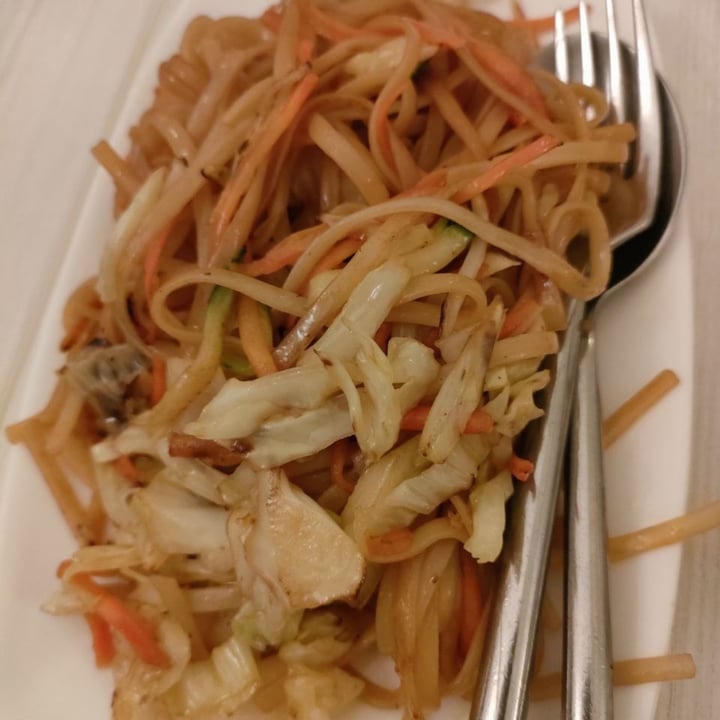 photo of Hong Kong linguine Vegan shared by @claudiog on  24 Jan 2024 - review