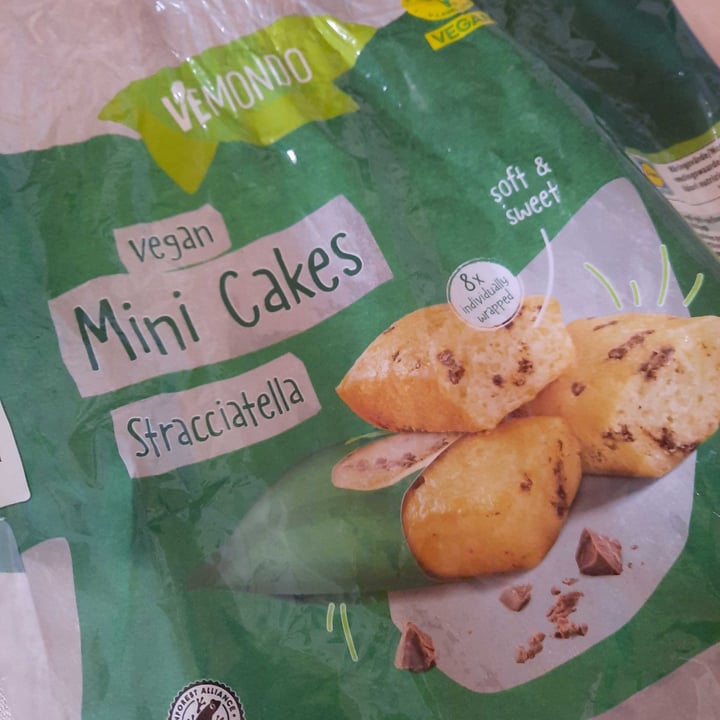 photo of Vemondo Mini Cakes Stracciatella shared by @fannie82 on  20 Aug 2023 - review