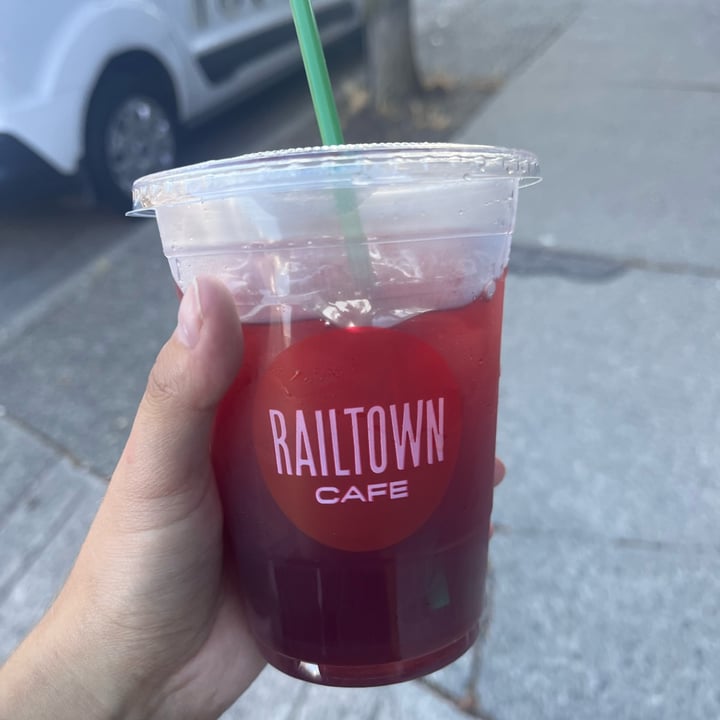 photo of Railtown Cafe Blackberry Sage Green Tea shared by @spearl on  23 Aug 2023 - review