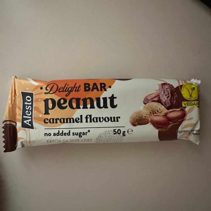 photo of Alesto delight bar peanut caramel flavour shared by @silviacomensoli on  09 Aug 2024 - review