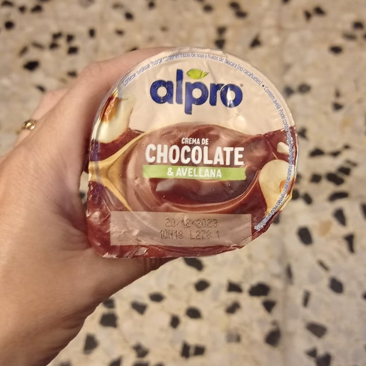 photo of Alpro Crema de chocolate y avellana shared by @moniqueta on  04 Dec 2023 - review