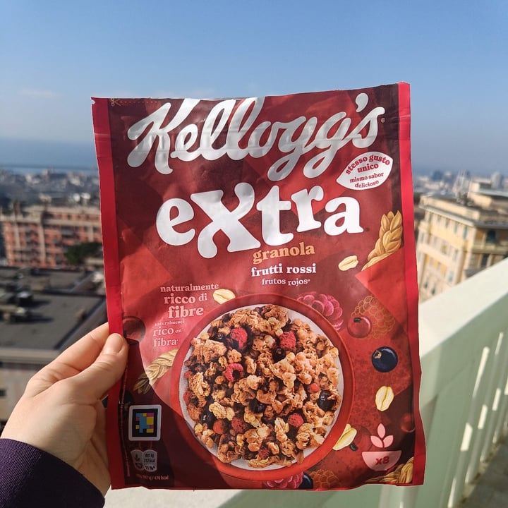 photo of Kellogg's extra frutti rossi shared by @vickyinwonderland on  06 Mar 2025 - review