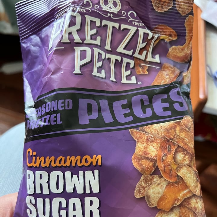 photo of Pretzel Pete Seasoned Pretzel Pieces - Cinnamon Brown Sugar shared by @allycat38 on  28 Apr 2024 - review