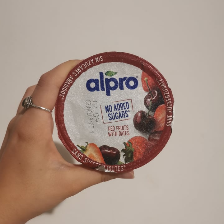 photo of Alpro Alpro soia frutti rossi e datteri shared by @arualtyrell on  29 Aug 2023 - review
