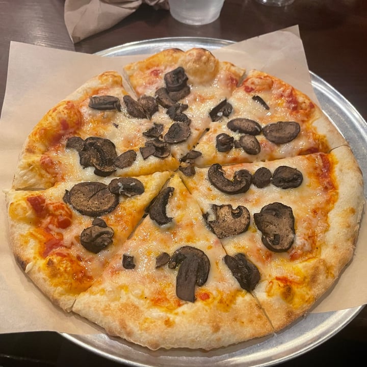 photo of Your Pie Cheese Pizza shared by @srw4 on  31 Dec 2023 - review