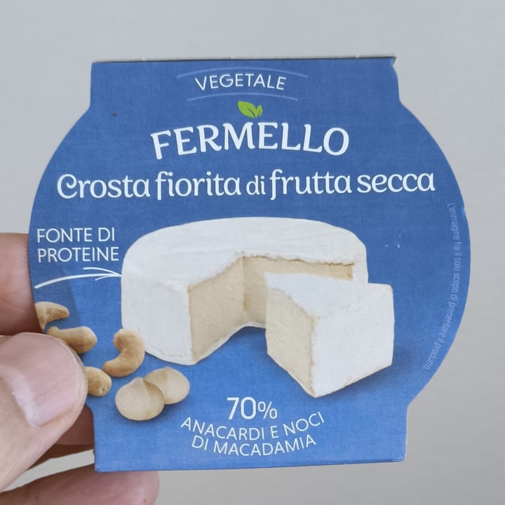 photo of Eurocompany Fermello Crosta fiorita di frutta secca shared by @fernandoveganboccia on  18 Jul 2025 - review