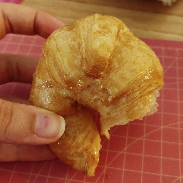 photo of Le Panem Medialunitas shared by @roflo on  04 Apr 2025 - review