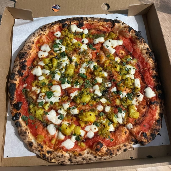 photo of Yard Sale Pizza The Vada Pow - Vegan shared by @eilidhm on  08 Oct 2025 - review
