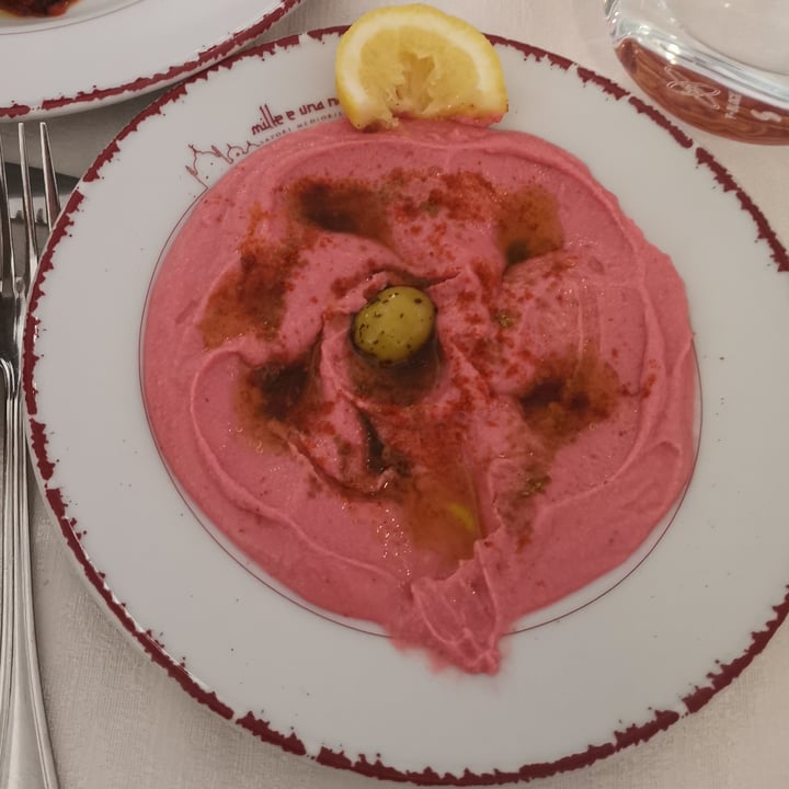 photo of Mille e una Notte Trieste Hummus di barbabietole shared by @fl0ra on  21 Feb 2024 - review