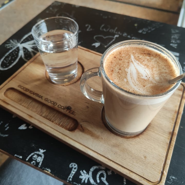 photo of KAVA coffee roasters | STORE Traunstein Chai Latte with oatmilk shared by @botanicalcastle on  09 Dec 2024 - review