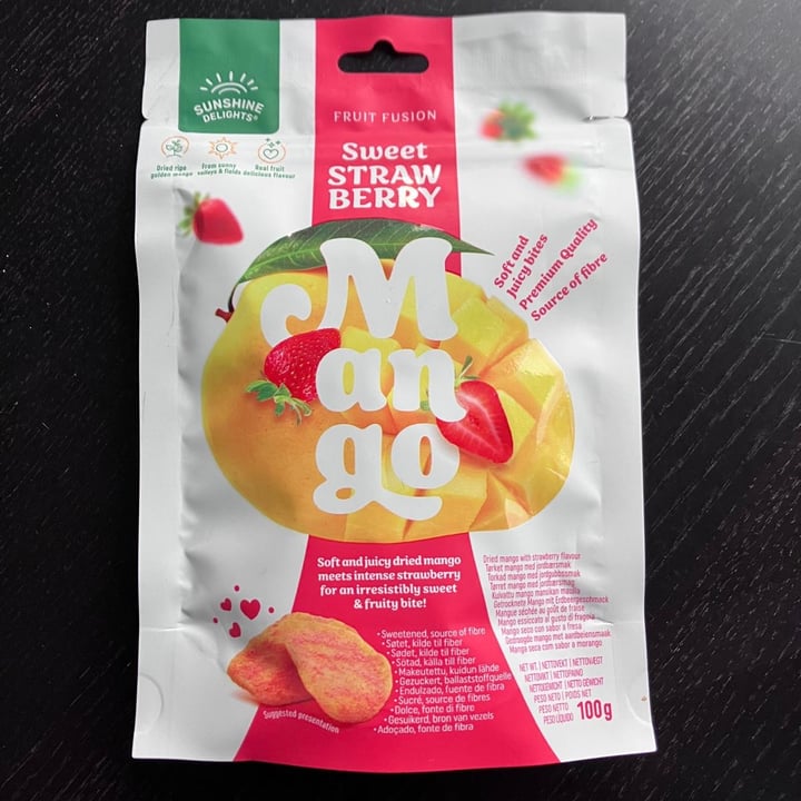 photo of Sunshine Delights dried mango sweet strawberry shared by @lucciola on  12 Oct 2025 - review