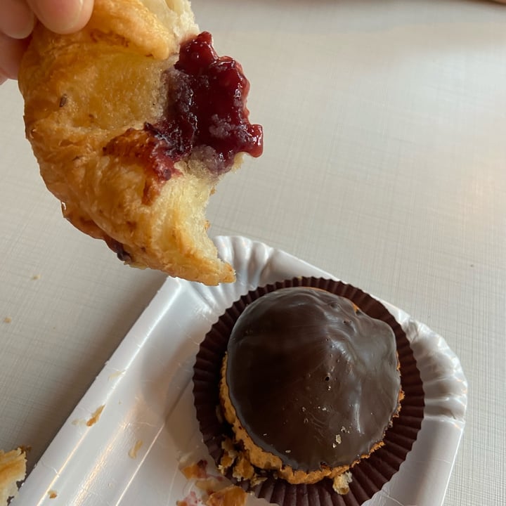photo of - Freeabile - Bar • Pasticceria • Bistrot • Muffin vegano al cioccolato shared by @lidianani on  04 Jul 2025 - review
