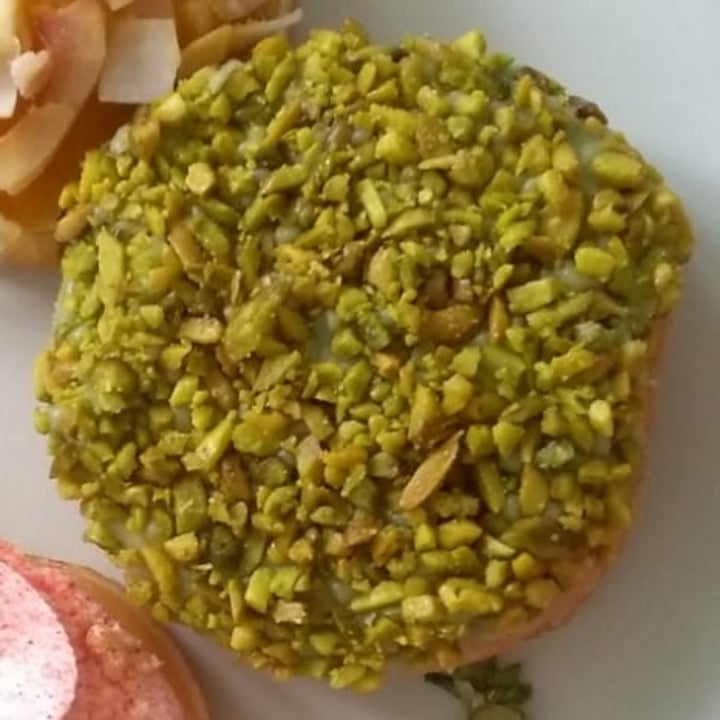photo of Brammibal's Donuts Pistacchio Creme shared by @sun4smile on  20 May 2024 - review
