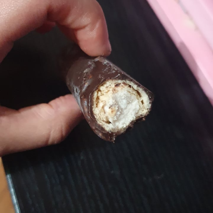 photo of ARCHOK Cubanito De Chocolate Relleno De Dulce De Almendras shared by @yukiita on  15 Sep 2024 - review