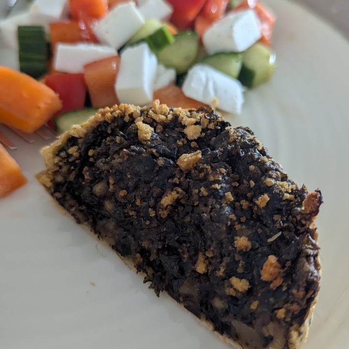 photo of Higgidy Porcini Mushroom & Spinach Quiche shared by @filter-kaapi on  03 May 2025 - review