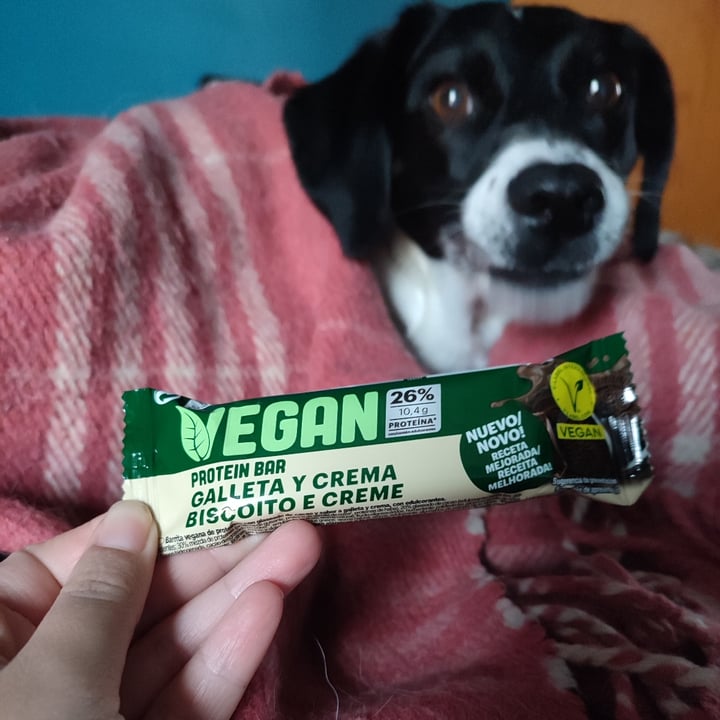 photo of Vegan Protein Bar  Barra de proteína galleta y crema shared by @theandalusianqueer on  05 Jan 2024 - review