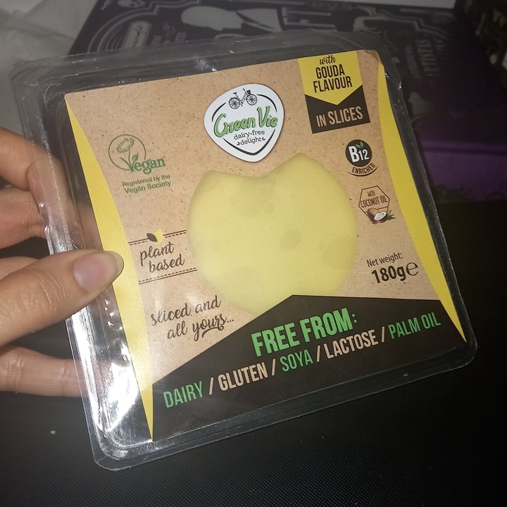 photo of GreenVie Foods Gouda Flavor in Slices shared by @sararito on  22 Apr 2024 - review