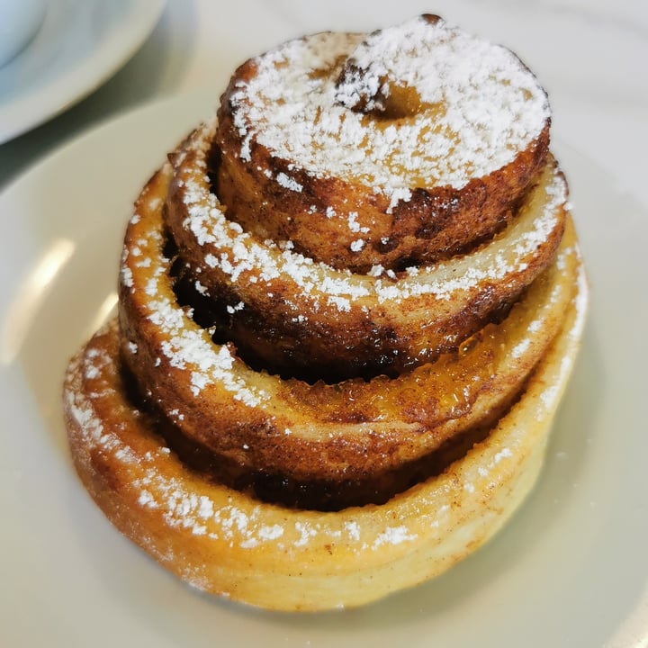photo of Bar Latteria 61 Cinnamon roll shared by @posataverde on  08 May 2024 - review
