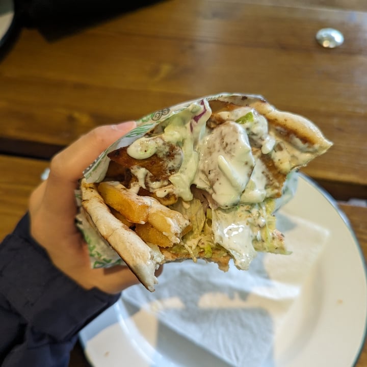 photo of What The Pitta Brick Lane (Shoreditch) Chick'n Gyros shared by @katchan on  05 May 2024 - review