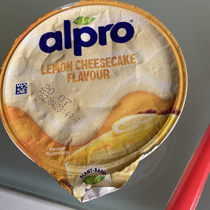 photo of Alpro Lemon Cheesecake Flavour Yoghurt shared by @saraxcix on  20 Jul 2025 - review