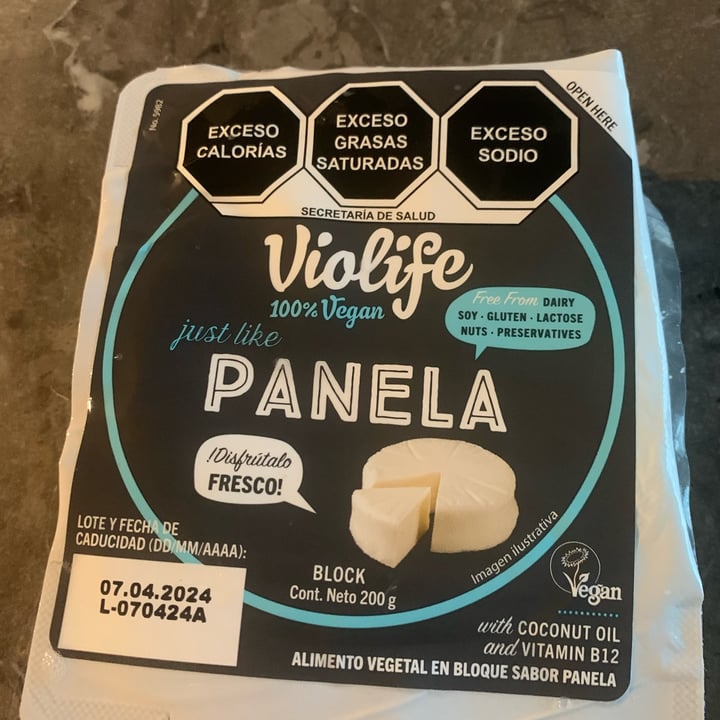 photo of Violife queso panela shared by @happycoconut2004 on  24 Jan 2024 - review
