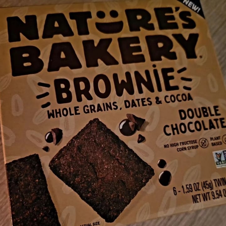 photo of Nature's Bakery Brownie Bar Double Chocolate shared by @parasocialvegan on  03 Sep 2023 - review