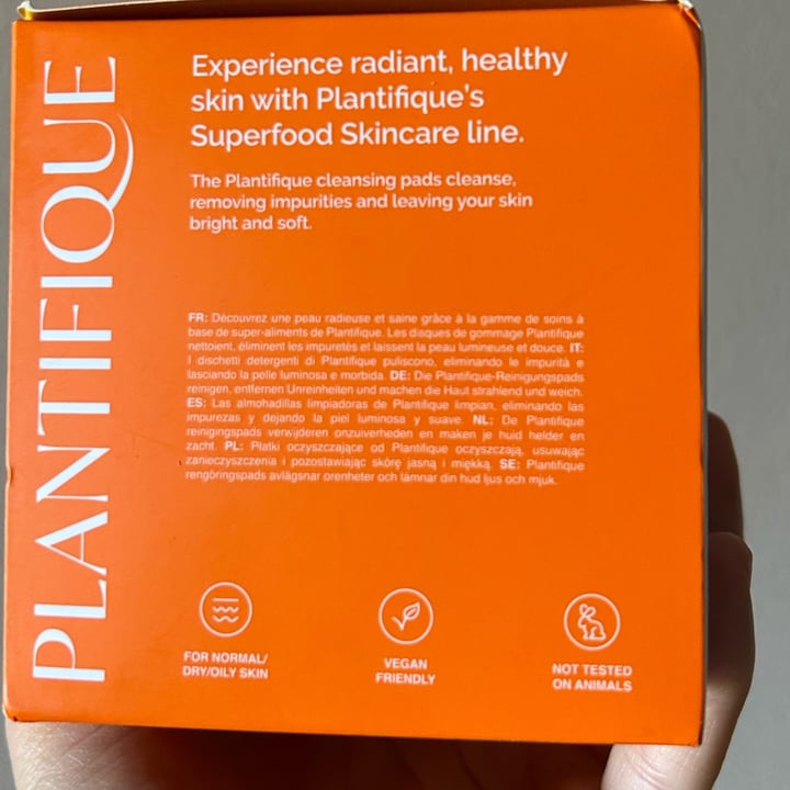 photo of Plantifique Cleansing pads - tumeric and kojic acid shared by @elenina on  02 Aug 2025 - review