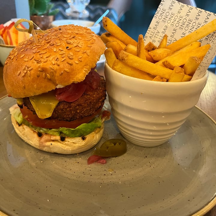 photo of All Bar One Wimbledon Plant-Based Burger shared by @alistar on  14 Oct 2023 - review