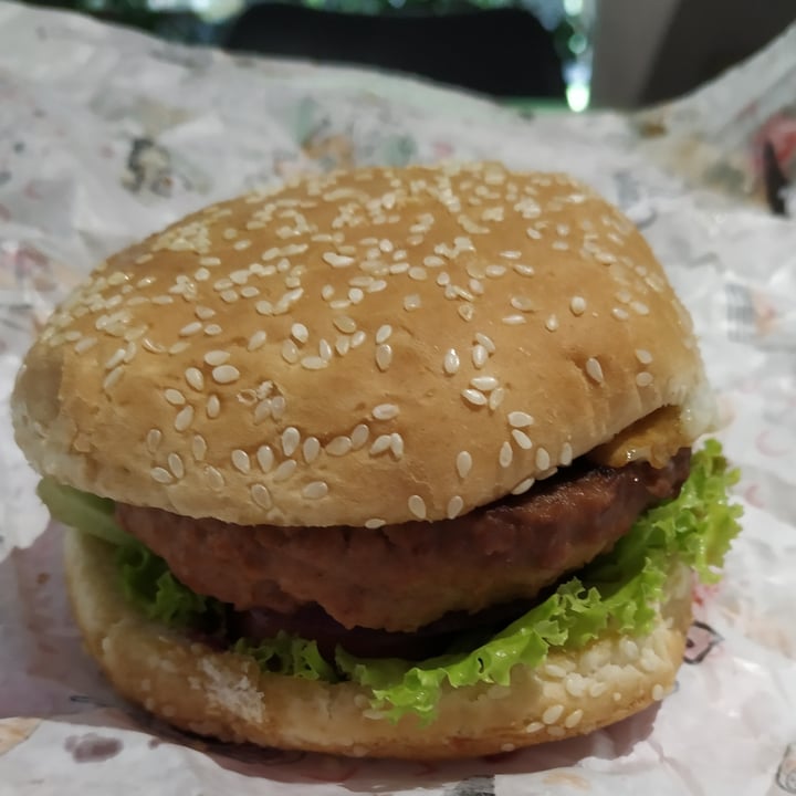 photo of Cannelle Burger Queen shared by @cassiot on  06 Apr 2024 - review