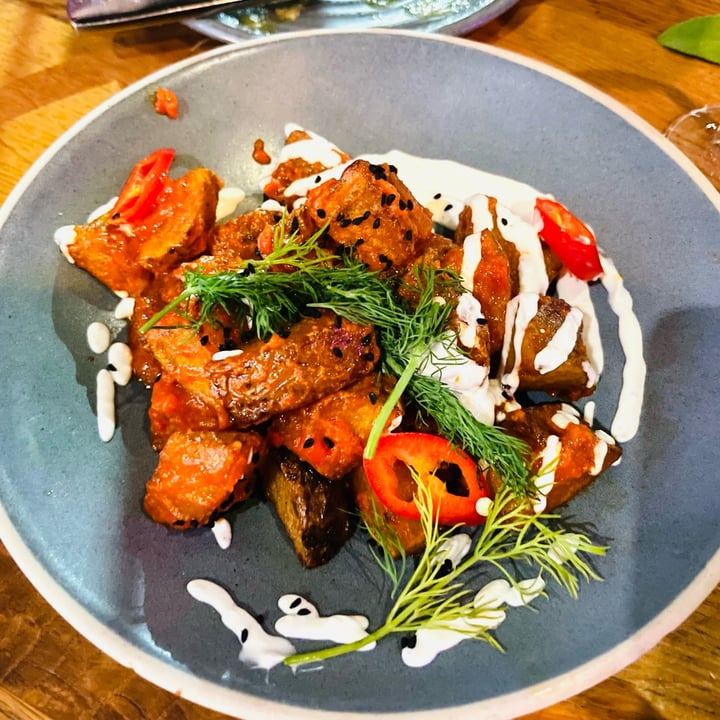 photo of Mildreds Kings Cross Harissa Patatas Bravas shared by @hugemittons on  17 Jan 2024 - review