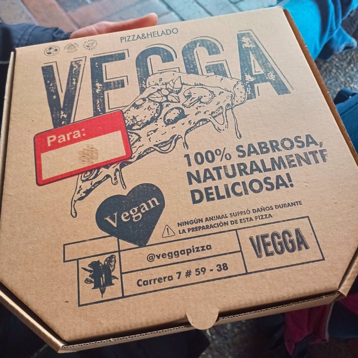 photo of Vegga Pizza Pizza Hawaiana shared by @ndmuse on  16 Oct 2023 - review