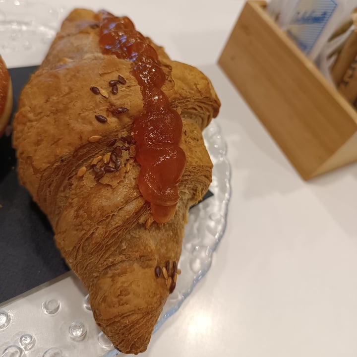 photo of Bar Magazzino 73 brioche shared by @elyyveg on  09 Dec 2024 - review