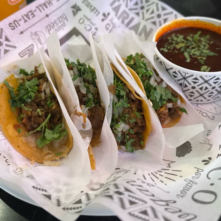 photo of Tacotarian Miracle Mile Birria Platter shared by @mrprecision on  26 Aug 2025 - review