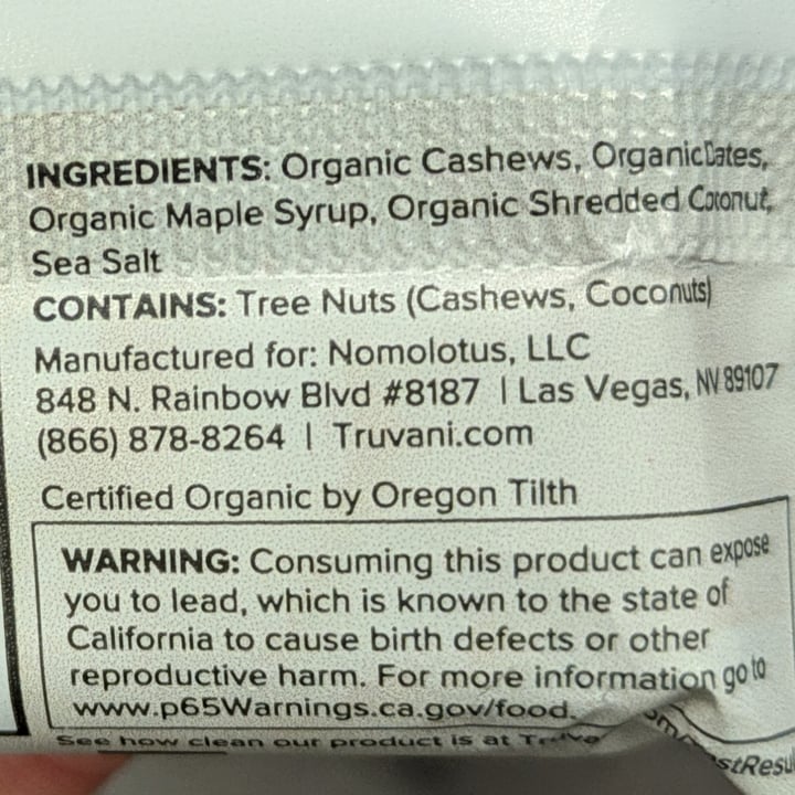 photo of Truvani organic coconut cashew the only bar shared by @brtjohns on  13 Nov 2024 - review