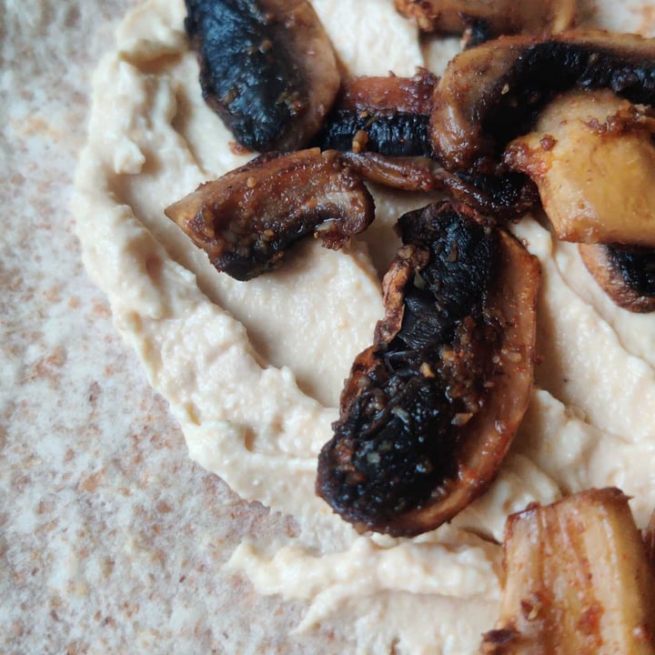 photo of Ramona's heavenly houmous original shared by @filter-kaapi on  18 Oct 2023 - review