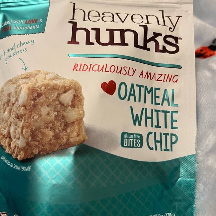 photo of Heavenly Hunks Oatmeal  White Chip shared by @allycat38 on  29 Apr 2024 - review