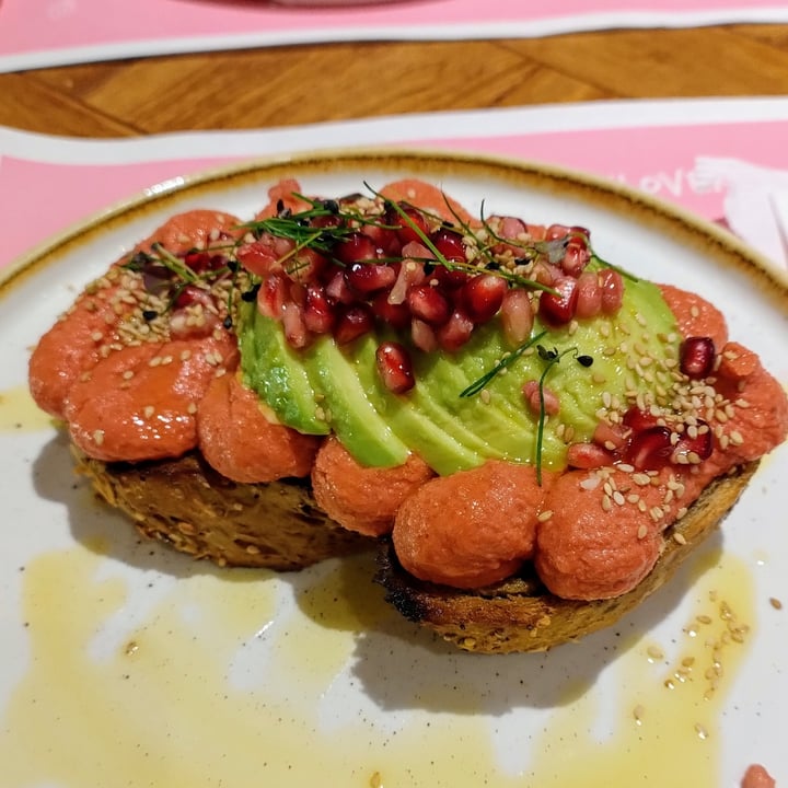 photo of Brunch Republic Padova very vegan toast shared by @lidiaaguilar on  24 Mar 2024 - review