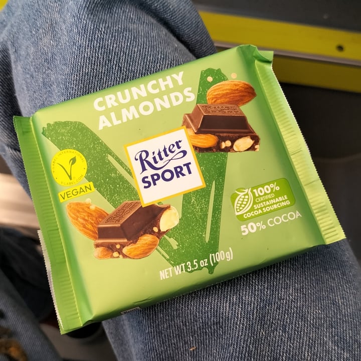 photo of Ritter Sport Crunchy Almonds shared by @saracente on  08 Jan 2024 - review