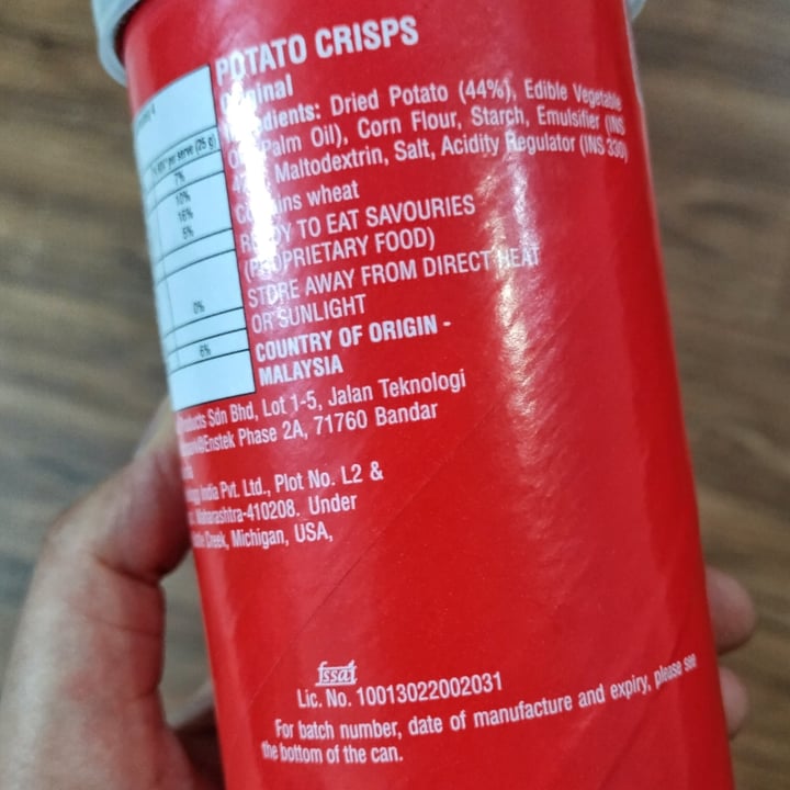photo of Pringles Original shared by @vegananimallove on  14 May 2024 - review