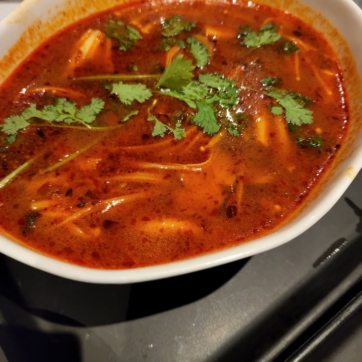photo of Greyhound Cafe Eastwood Vegetarian Tom Yum Soup shared by @teamaldous on  01 May 2024 - review