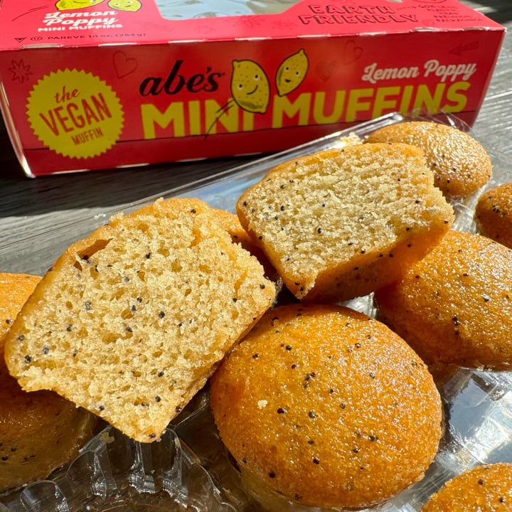 photo of Abe's Vegan Muffins Lemon Poppy Muffins shared by @berryveganplanet on  20 Feb 2024 - review