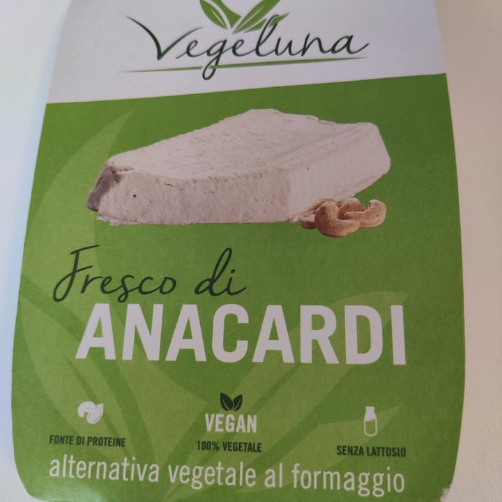 photo of Vegeluna Fresco di Anacardi Vegeluna shared by @claudiog on  24 Feb 2024 - review