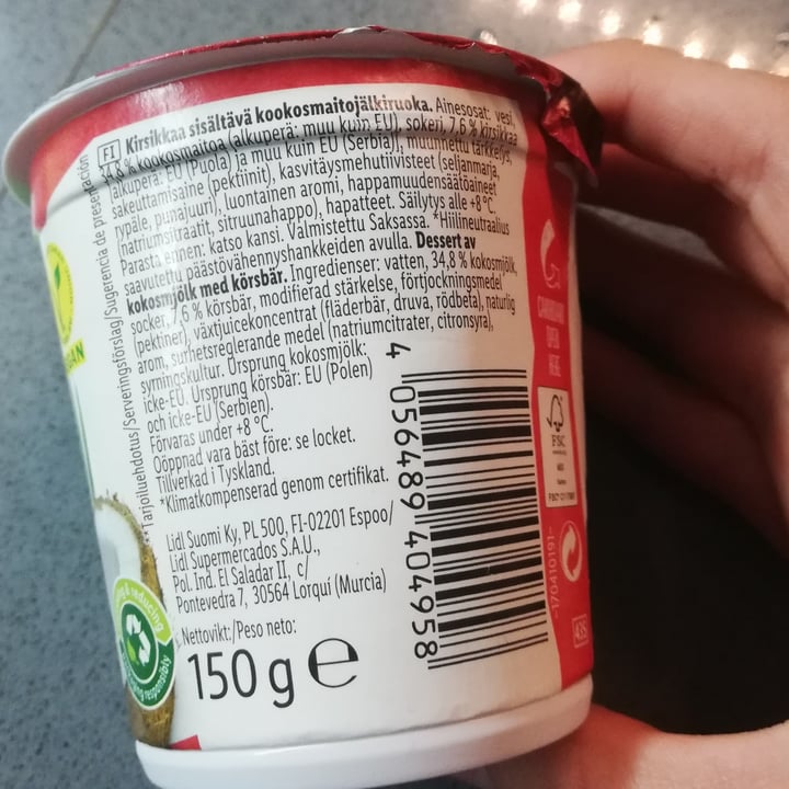photo of Vemondo bio coconut cherry shared by @thankfultortoise72 on  29 Feb 2024 - review