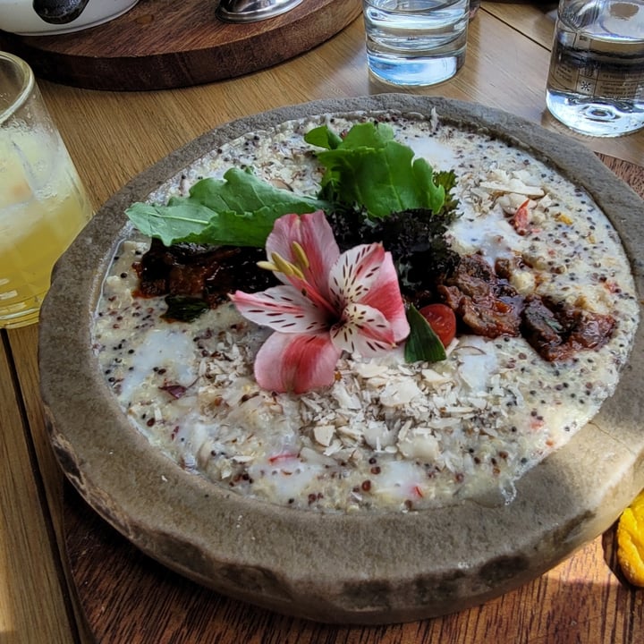 photo of Chia Vegan Restaurant quinoto de hongos shared by @vegandonut on  14 Oct 2024 - review