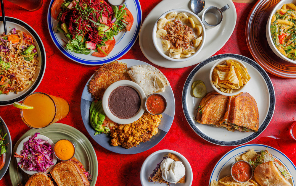 Bouldin Creek Table of food