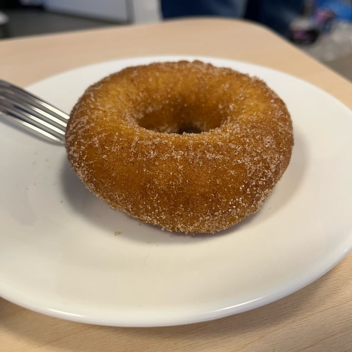 photo of Maverick's Donuts, Oakville cinnamon sugar donut shared by @mrsbubsmith on  07 Jan 2024 - review