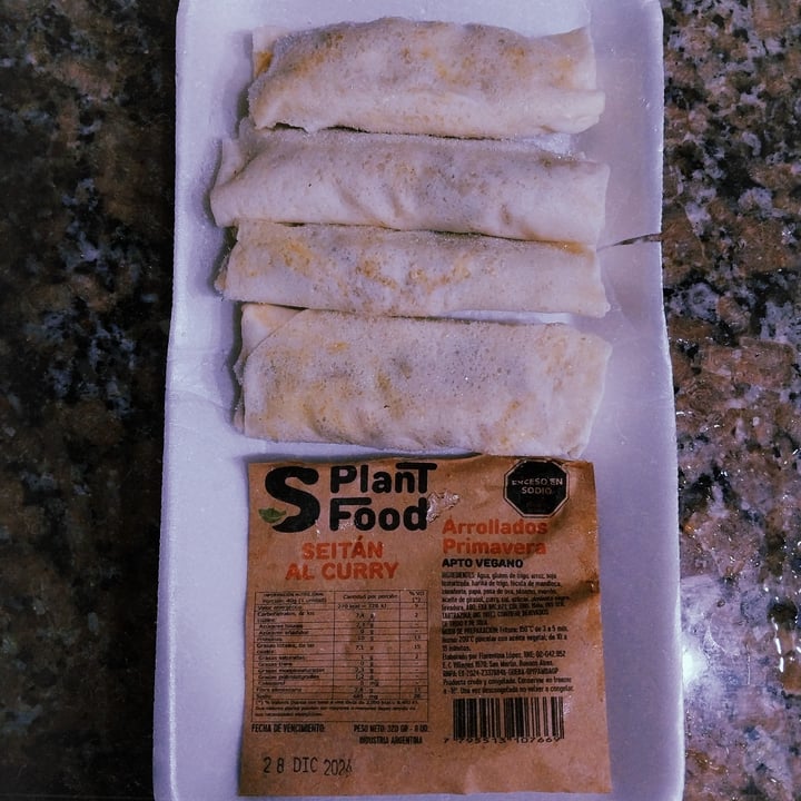 photo of S plant food Arrollados Primavera Seitan al Curry shared by @nanicuadern on  31 Aug 2024 - review