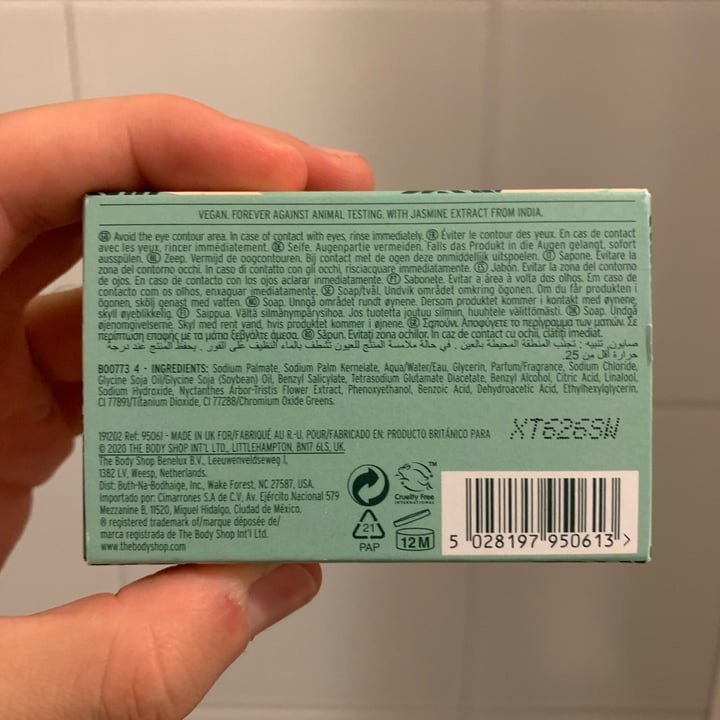 photo of The Body Shop Winter Jasmine Soap shared by @mpappaccogli on  06 Oct 2023 - review