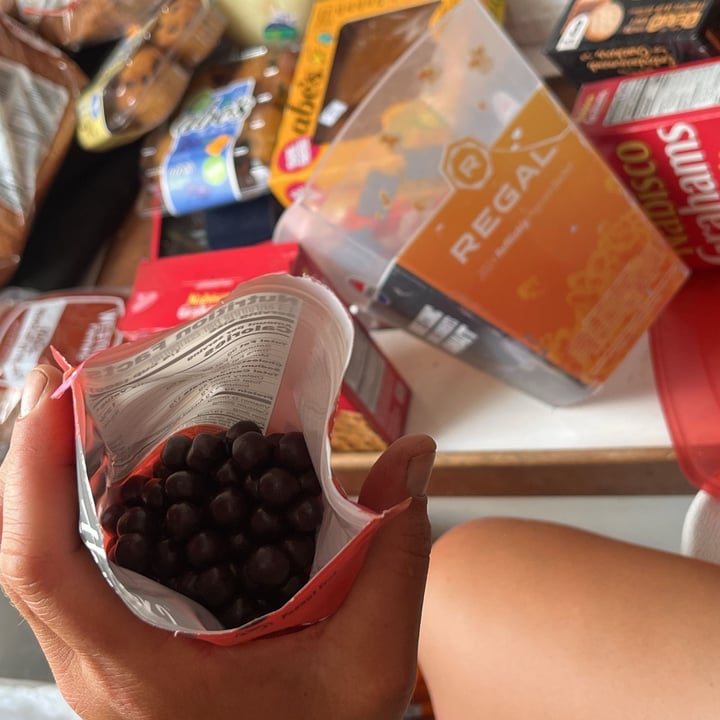 photo of Three Farmers Dark Chocolate Roasted Chickpeas shared by @oshmorethstorm on  07 Sep 2025 - review